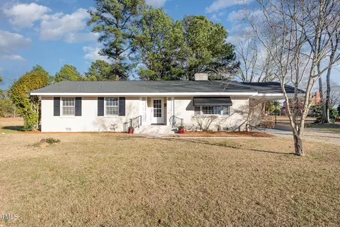 503 S 10th St, Erwin, NC 28339