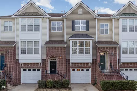 5404 Silver Moon Ln, Raleigh, NC 27606