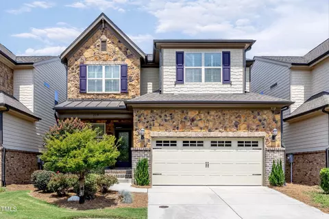 719 Angelica Cir, Cary, NC 27518