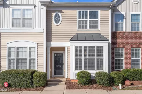 8277 City Loft Ct, Raleigh, NC 27613
