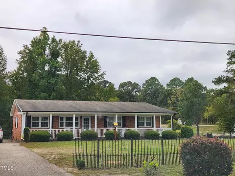 746 Palestine Rd, Linden, NC 28356