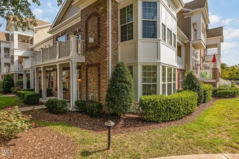 9211 Calabria Dr #116, Raleigh, NC 27617