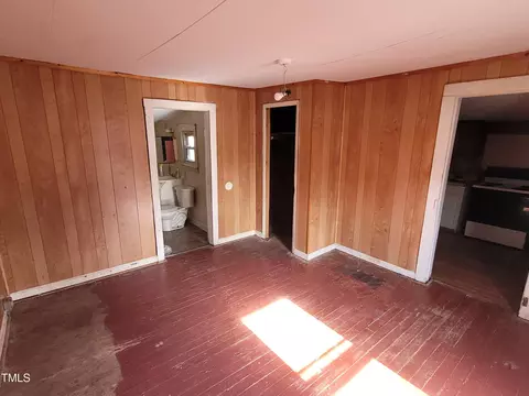 1202 Berkeley St, Durham, NC 27705 photo 5