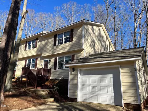 6716 Glendower Rd, Raleigh, NC 27613