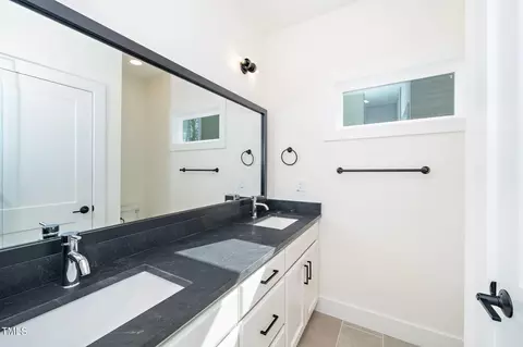 Bath - 3228 B Rowena Ave, Durham, NC 27703 photo 4 of 5