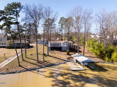 85 Swink Ln, Semora, NC 27343