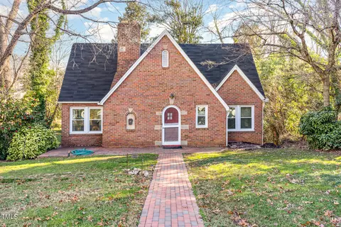 518 Dixie Trl, Raleigh, NC 27607