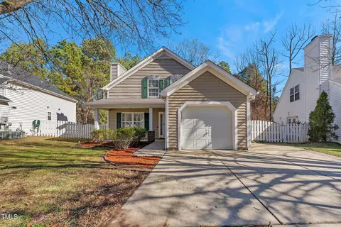 11 Tinsbury Pl, Durham, NC 27703