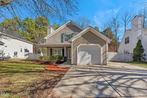11 Tinsbury Pl, Durham, NC 27703