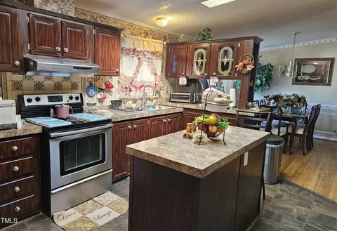 113 May Dr, Smithfield, NC 27577 photo 8