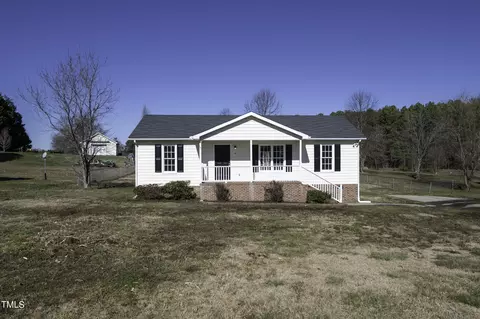 110 Clubview Pl, Oxford, NC 27565