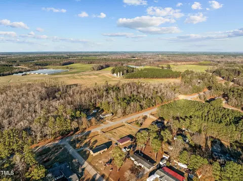 109 Madison Ln, Windsor, NC 27983 photo 12