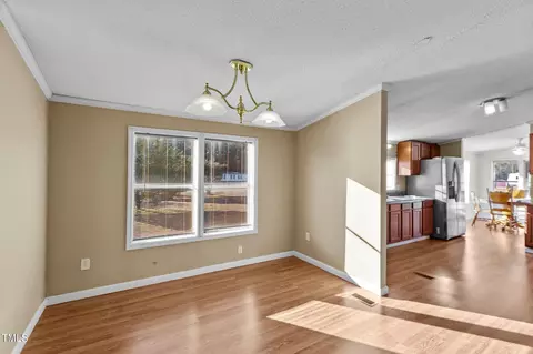 109 Madison Ln, Windsor, NC 27983 photo 4