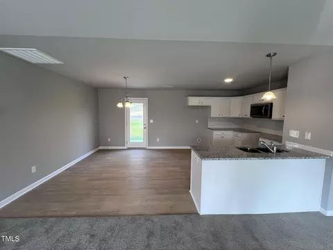 315 Ewing Dr, Selma, NC 27576 photo 6