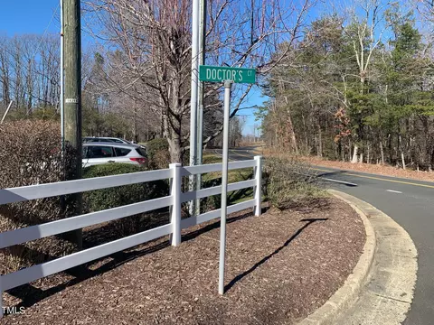 787 Doctors Ct, Roxboro, NC 27573 photo 1