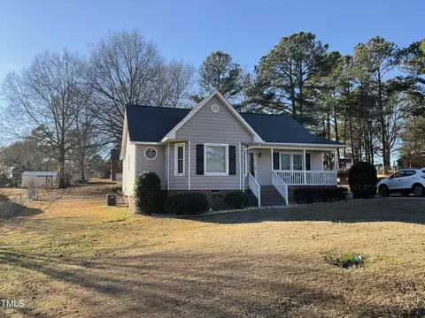 711 N Benton St, Angier, NC 27501