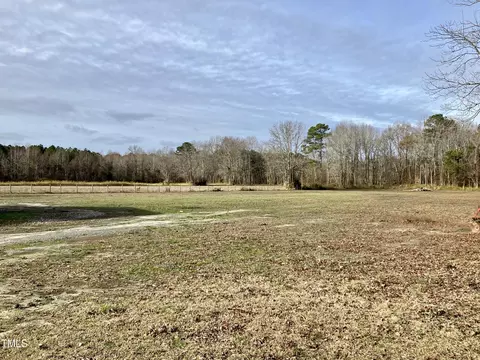 507 Cherry Run Rd, Washington, NC 27889 photo 2