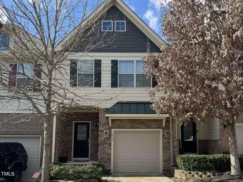 411 Oak Forest View Ln, Wake Forest, NC 27587