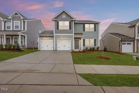 214 Bent Willow Dr, Clayton, NC 27527