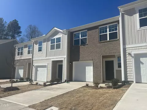 2004 Trailside Dr, Durham, NC 27704 photo 3