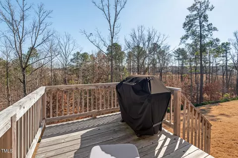 Exterior - 1034 Chamblee Ct, Durham, NC 27703 photo 5 of 6
