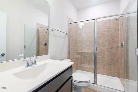 Bath - 1034 Chamblee Ct, Durham, NC 27703 photo 1 of 7
