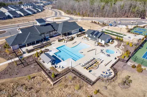 View/Area - 1034 Chamblee Ct, Durham, NC 27703 photo 3 of 8
