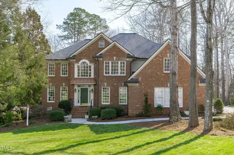 217 Versailles Dr, Cary, NC 27511