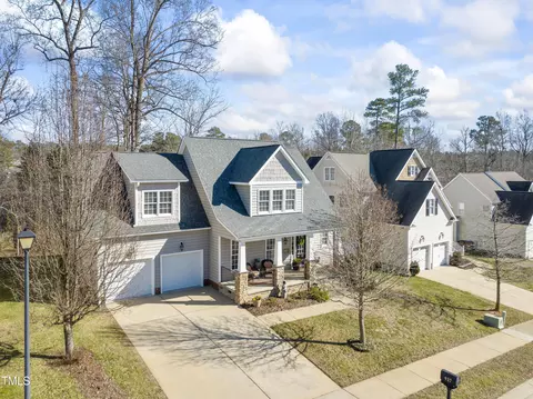 937 Richland Ridge Dr, Wake Forest, NC 27587