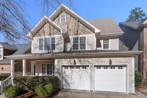403 Chandler Grant Dr, Cary, NC 27519