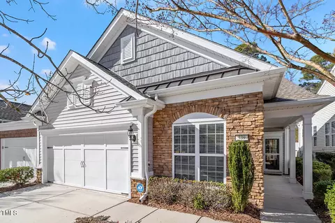 739 Finnbar Dr, Cary, NC 27519