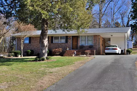2728 Terrace Dr, Burlington, NC 27215