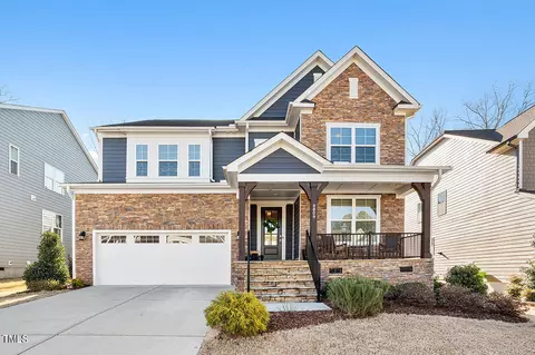 8809 Moss Glen Dr, Raleigh, NC 27617