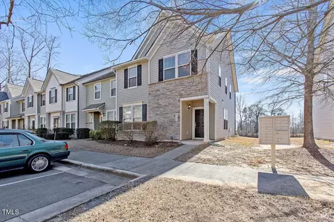 4522 Tarkiln Pl, Wake Forest, NC 27587