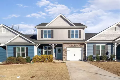 207 Cullen Ct, Clayton, NC 27520