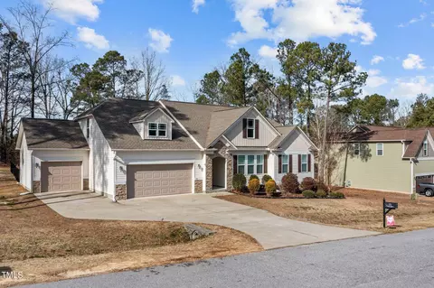 71 Bethany Cir, Angier, NC 27501 photo 4