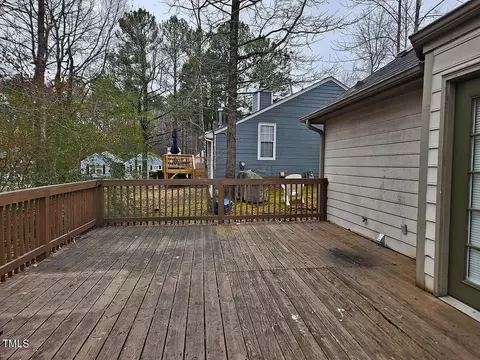 4 Howlett Pl, Durham, NC 27703 photo 4
