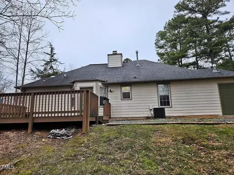 4 Howlett Pl, Durham, NC 27703 photo 5