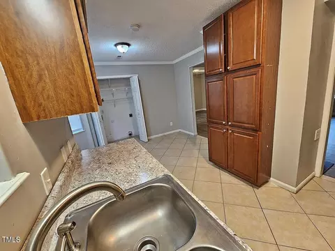 4 Howlett Pl, Durham, NC 27703 photo 12