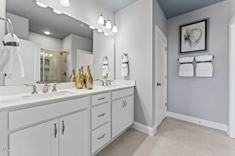 Bath - 431 Wait Ave #100, Wake Forest, NC 27587 photo 3 of 4