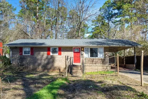 105 King St, Carrboro, NC 27510
