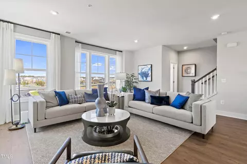 Living - 419 Wait Ave #200, Wake Forest, NC 27587 photo 1 of 2