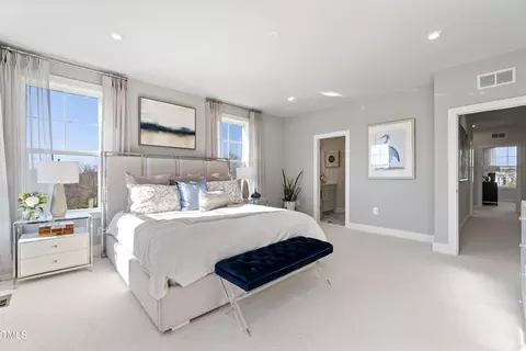 Bedroom - 419 Wait Ave #200, Wake Forest, NC 27587 photo 4 of 5