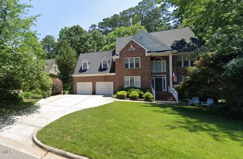 104 Drysdale Ct, Cary, NC 27511