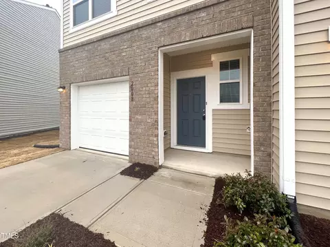2008 Trailside Dr, Durham, NC 27704 photo 2