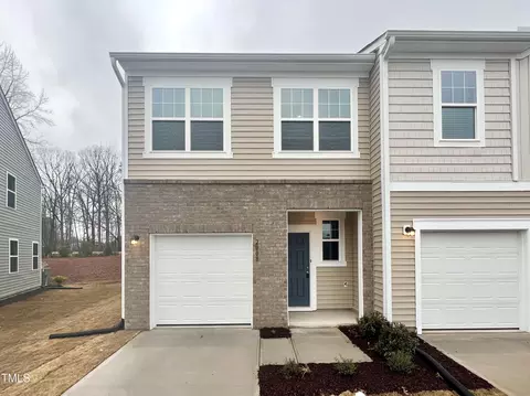 2008 Trailside Dr, Durham, NC 27704 photo 1