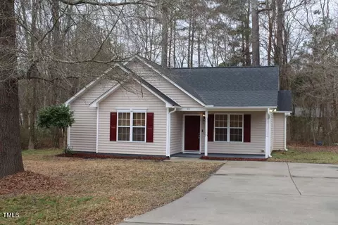 111 Brook Pl, Smithfield, NC 27577