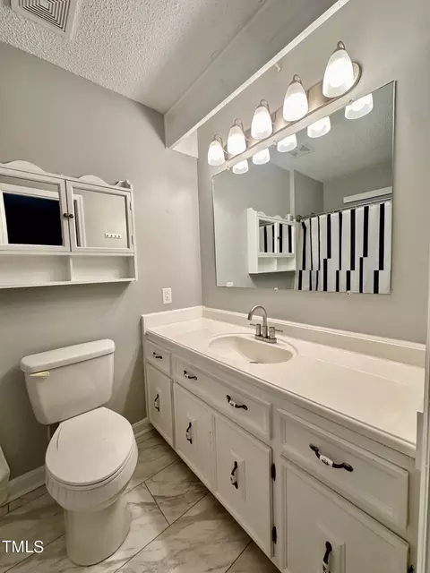 Bath - 504 W A St, Erwin, NC 28339 photo 5 of 7