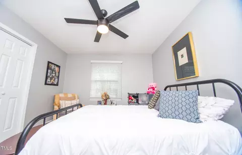 Bedroom - 504 W A St, Erwin, NC 28339 photo 6 of 7