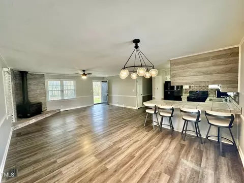 Dining - 504 W A St, Erwin, NC 28339 photo 2 of 4